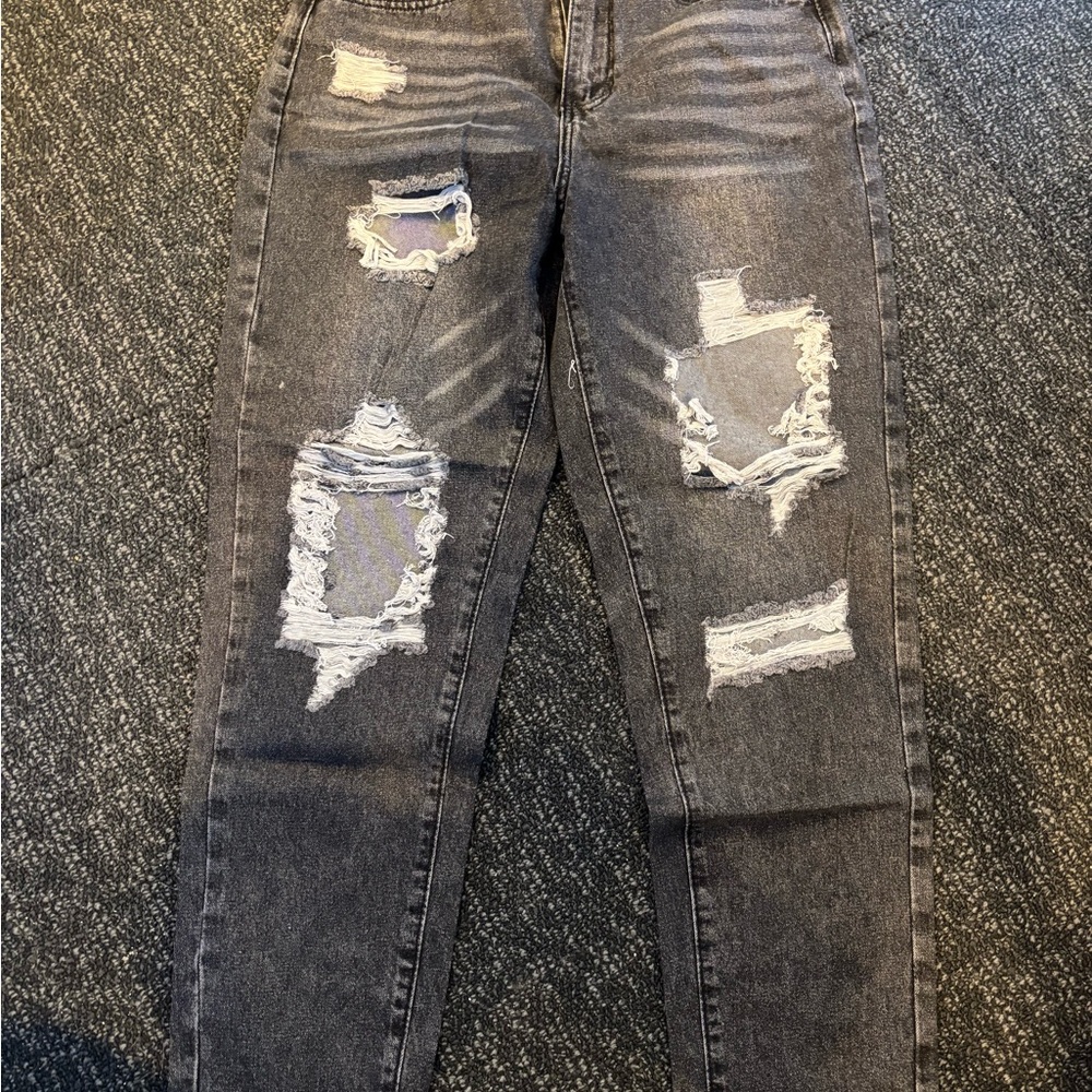 Distressed Gray Women's Jeans